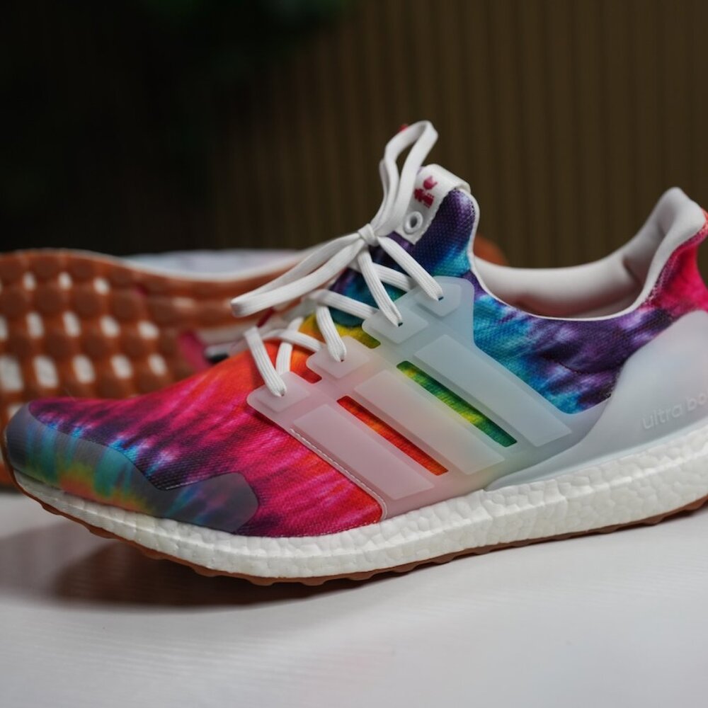 adidas Nice Kicks x UltraBoost Consortium Woodstock - White EF7775 - Picture 4 of 8